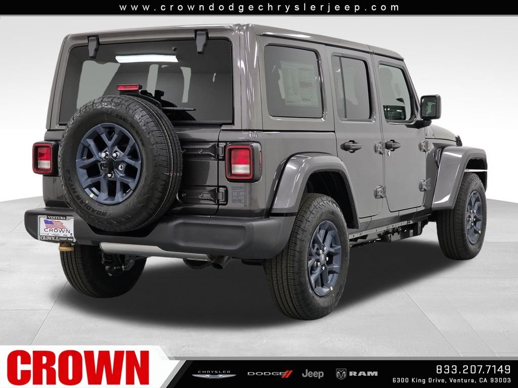 New 2026 Granite Crystal Metallic Clear-Coat Exterior Paint Jeep 85th Anniversary Edition image 5