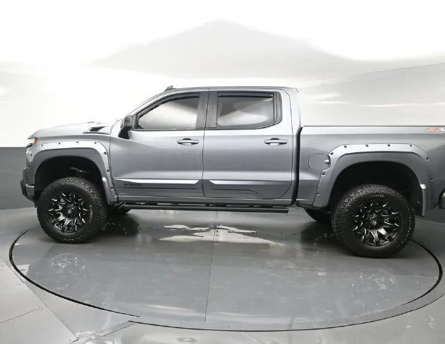 Used 2022 Gray Chevrolet RST image 4