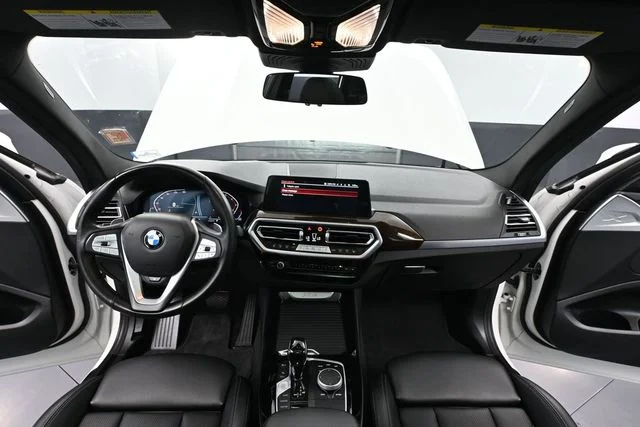 Used 2023 White BMW xDrive30i image 27