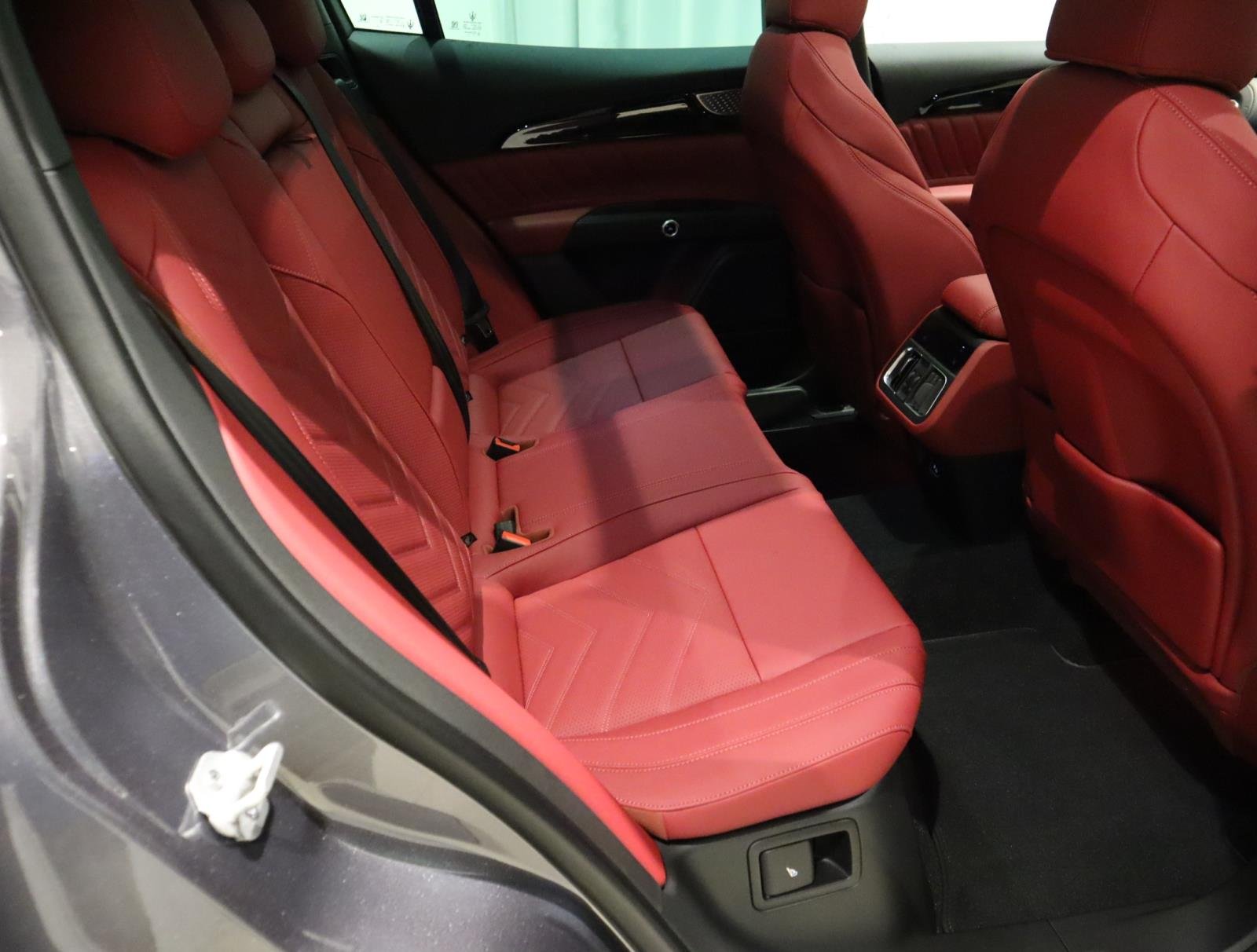 2025 Maserati Grecale MODENA - Photo 14