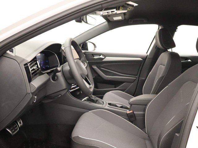 New 2026 Pure White Volkswagen 1.5T Sport image 15