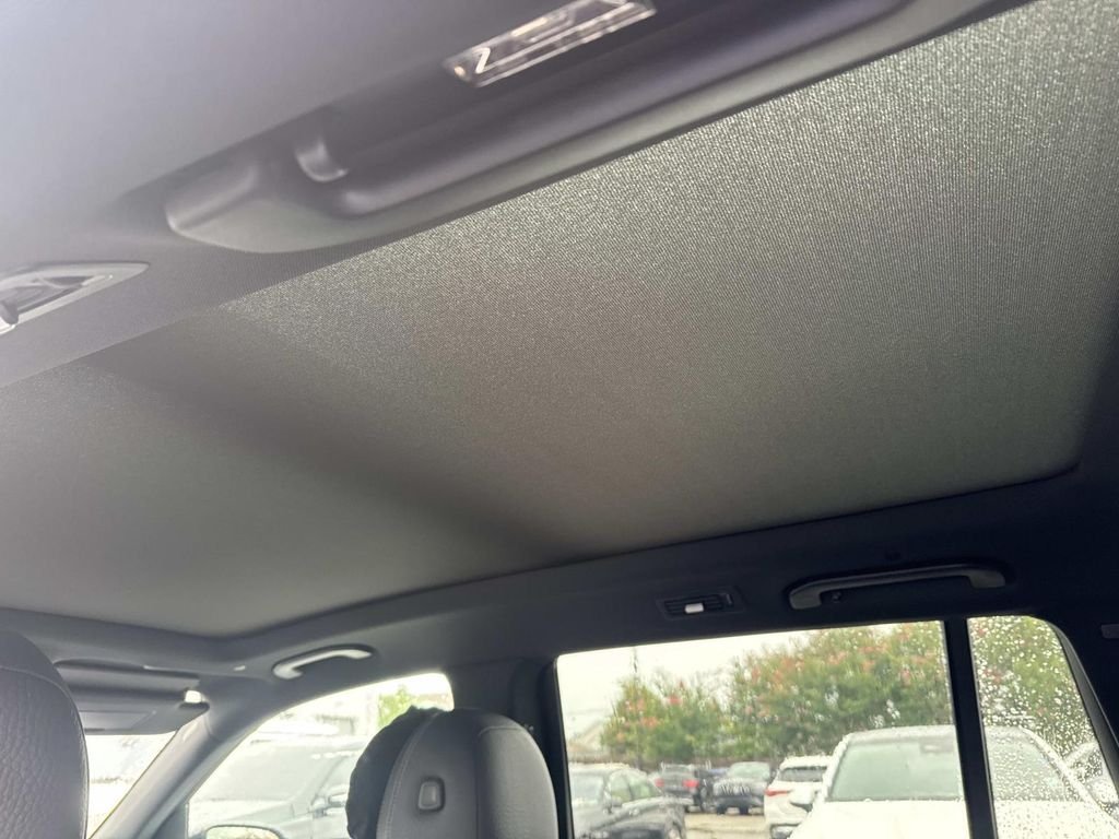 New 2026 MANUFAKTUR Alpine Grey Mercedes-Benz GLS 580 image 8