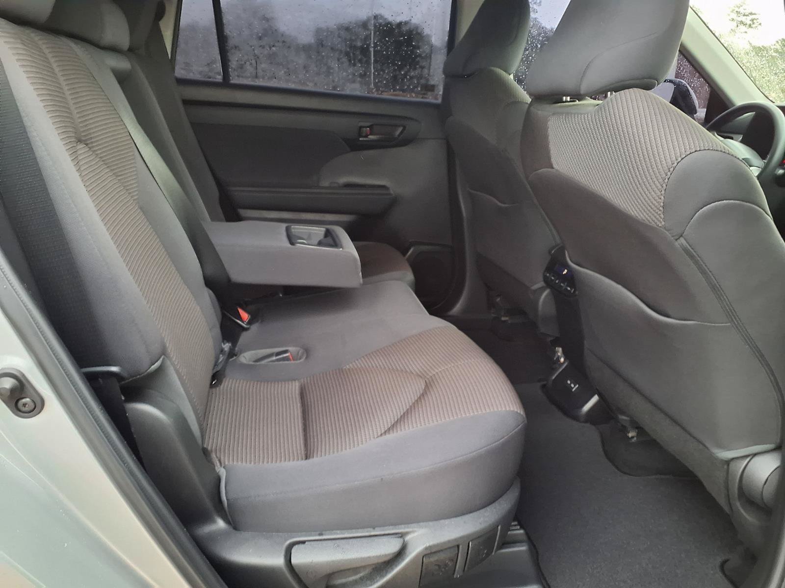 Used 2022 Celestial Silver Metallic Toyota L image 18