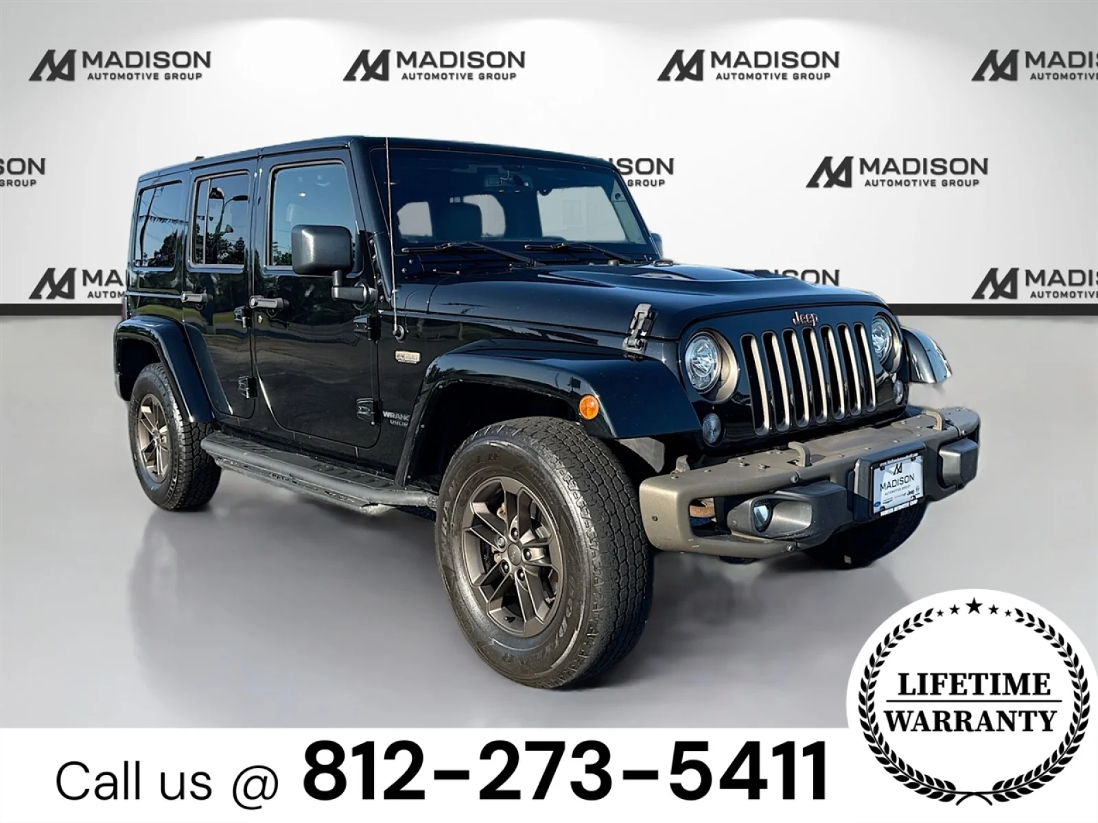 Used 2017 BLK Jeep 75th Anniversary image 3