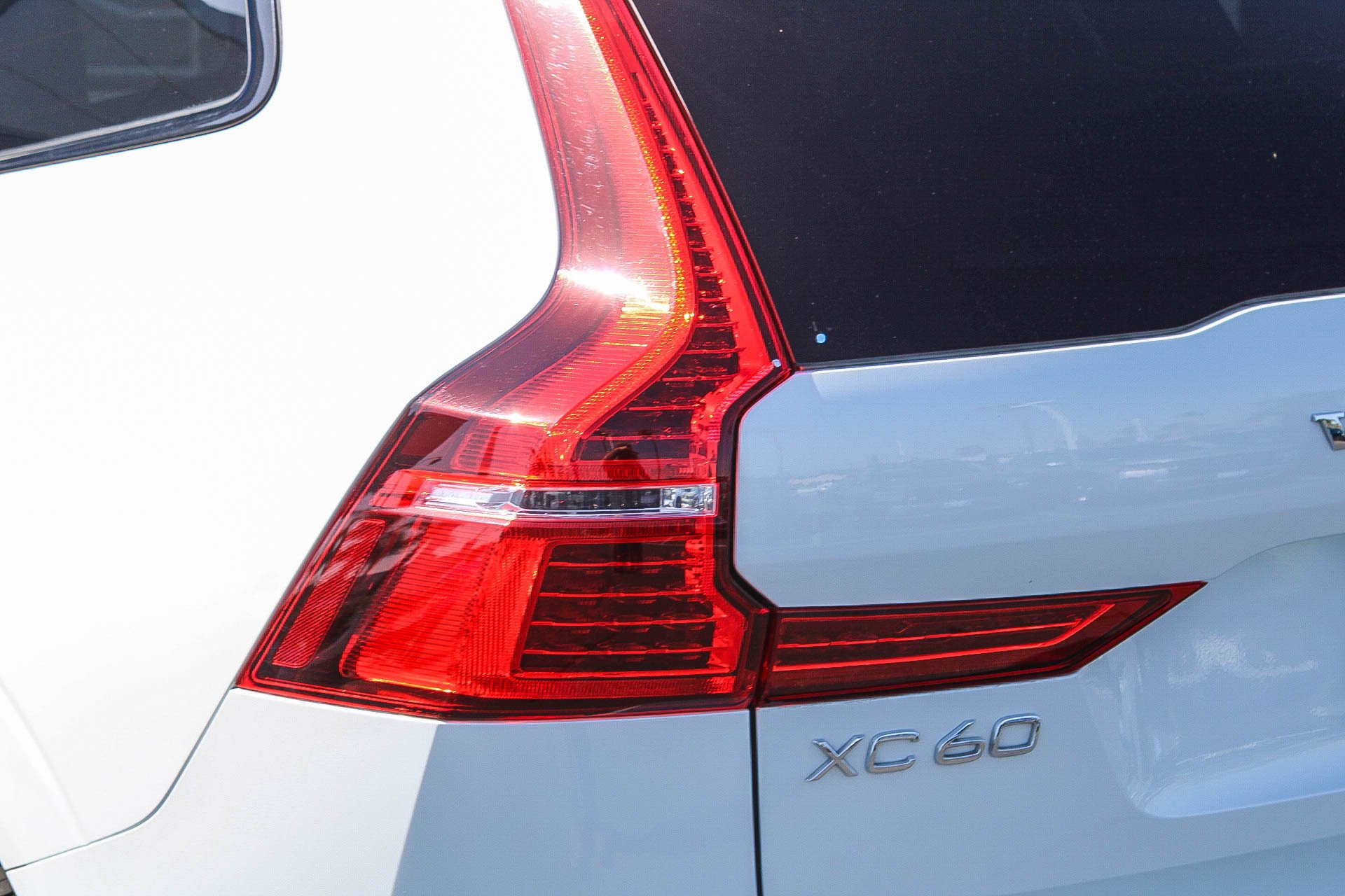 2023 Volvo XC60 Plus - Photo 9