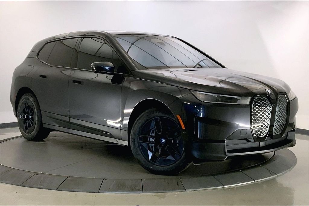 Used 2024 Dark Graphite Metallic BMW  image 30