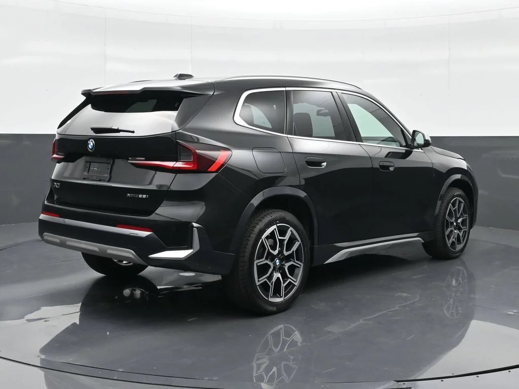 2023 BMW X1 28i - Photo 14