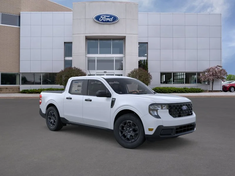 New 2026 White Metallic Ford XLT image 31
