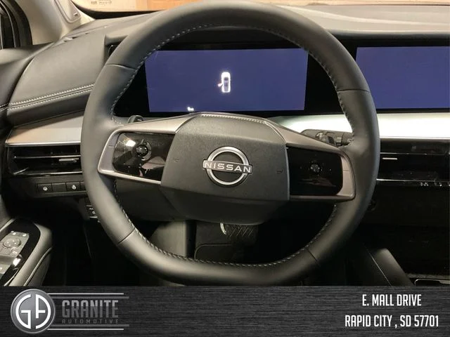 New 2025 Two-tone Boulder Gray Pearl / Super Black Nissan SL image 18
