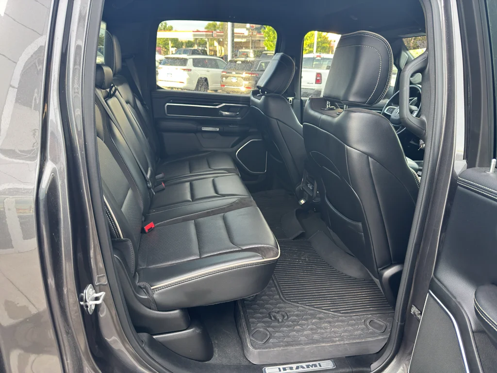 Used 2022 Granite Crystal Metallic Clearcoat Ram Laramie image 12