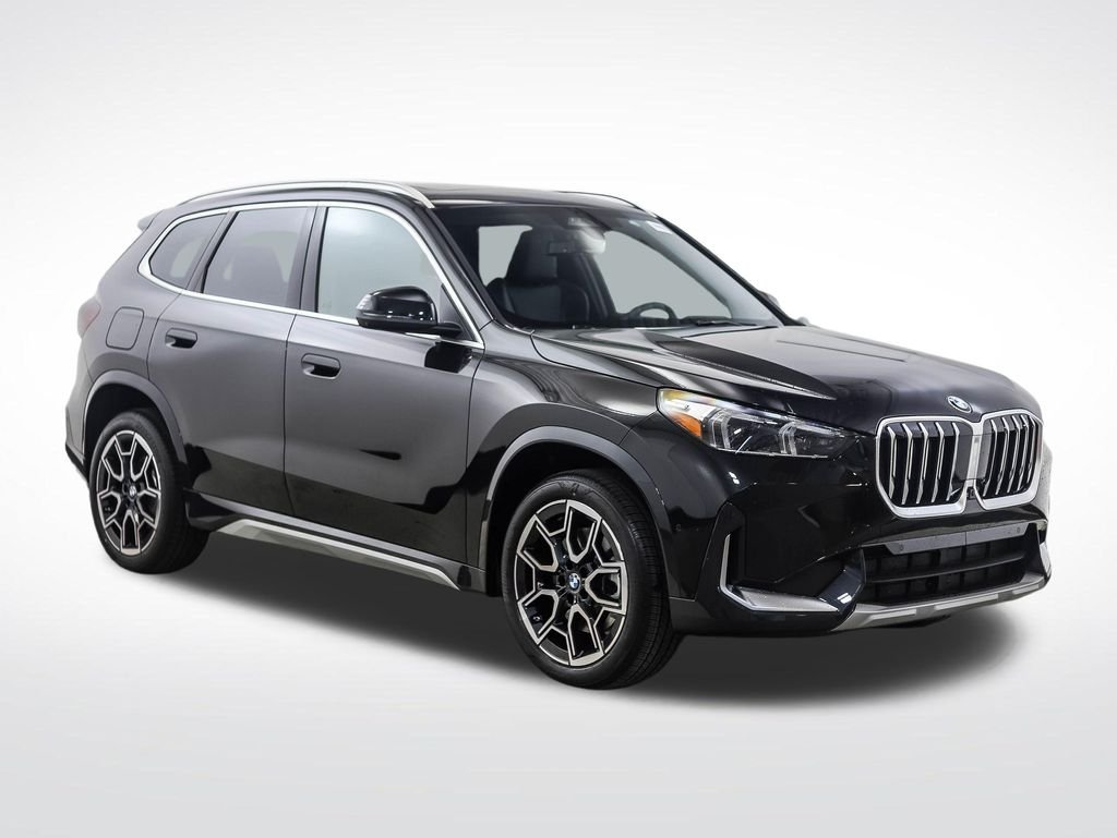 New 2026 Black Sapphire Metallic BMW xDrive28i image 7