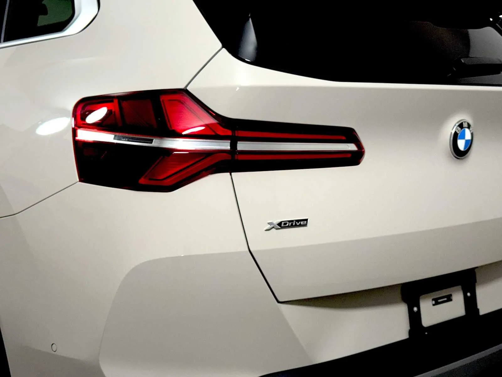 2026 BMW X3 30 - Photo 26
