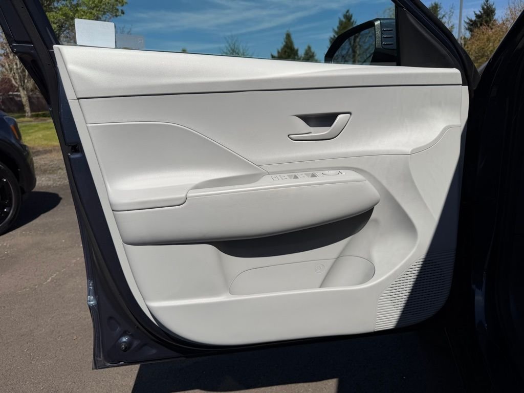 Used 2025 Denim Blue Pearl Hyundai SEL Convenience image 12