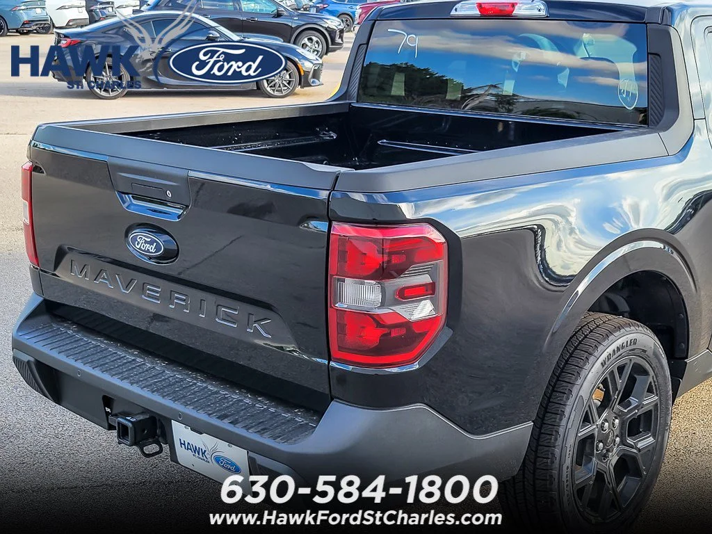 New 2026 Shadow Black Ford XLT image 5