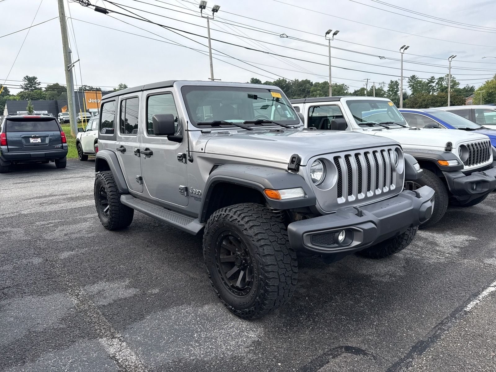 Used 2020 Billet Silver Metallic Jeep Unlimited Sport S image 6