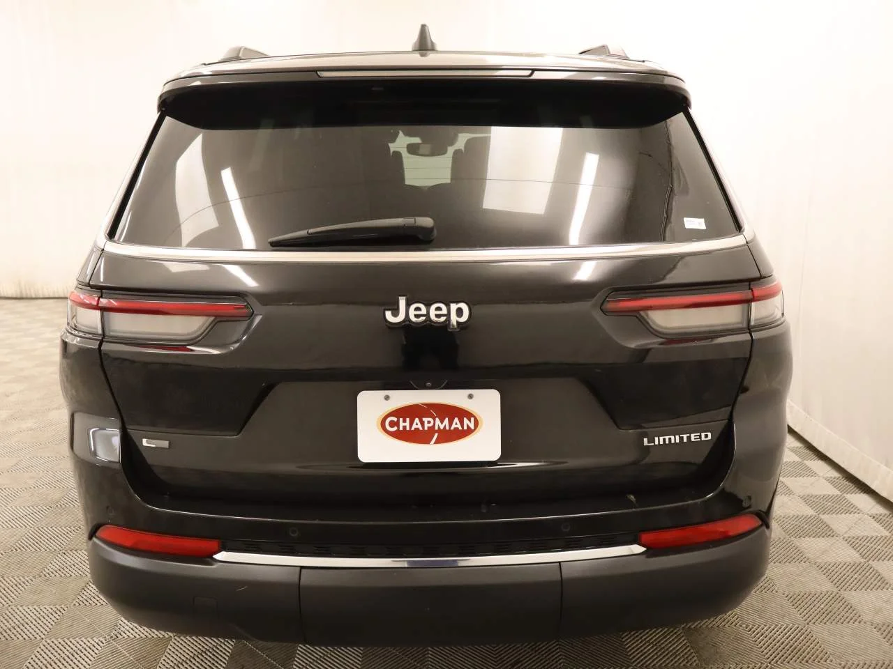 Certified Used 2021 Diamond Black Jeep Limited image 5