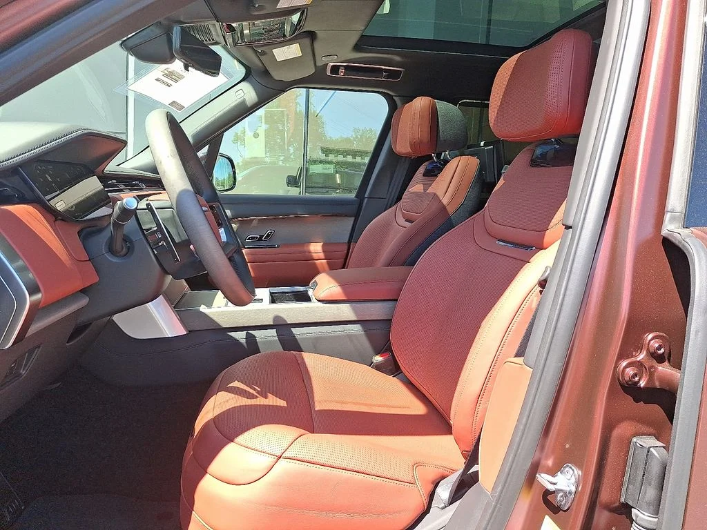 New 2026 Sunrise Copper Satin Land Rover SV image 10