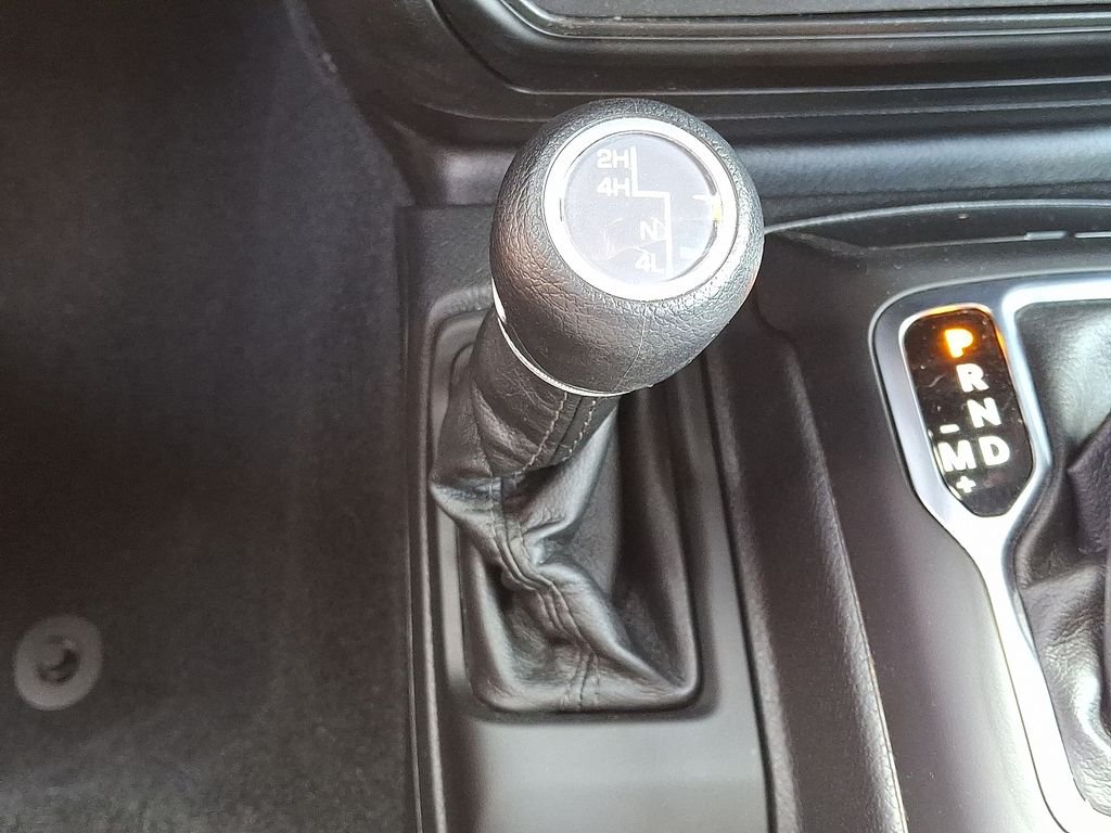 Used 2023 Black Jeep Sport image 25