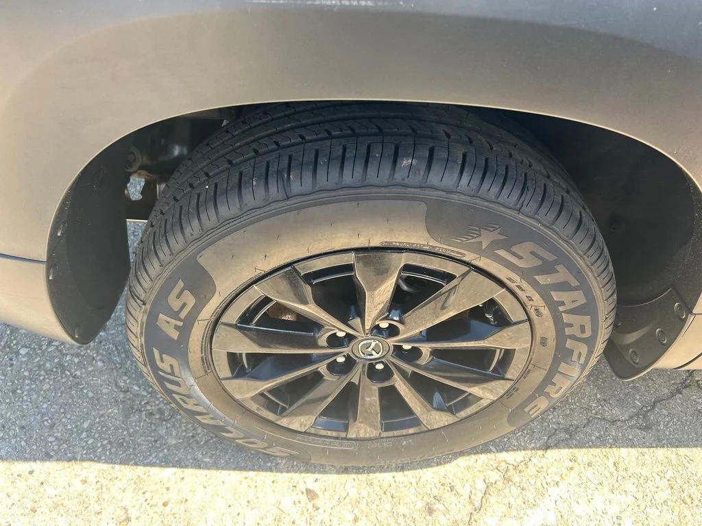 Used 2025 Black Mazda Preferred image 41