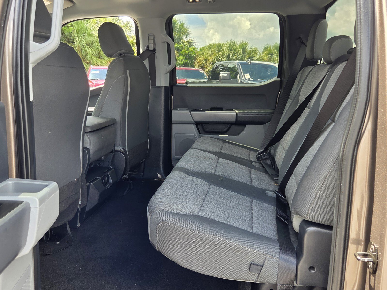 Used 2023 Stone Gray Metallic Ford XL image 10