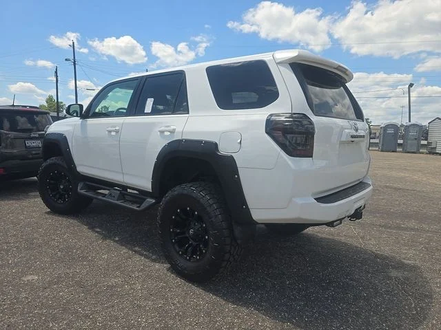 Used 2015 Super White Toyota SR5 Premium image 5