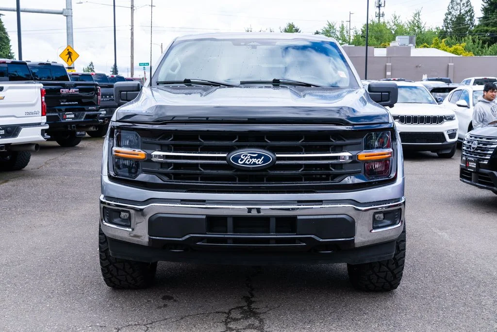 Used 2024 Gray Ford XLT image 2