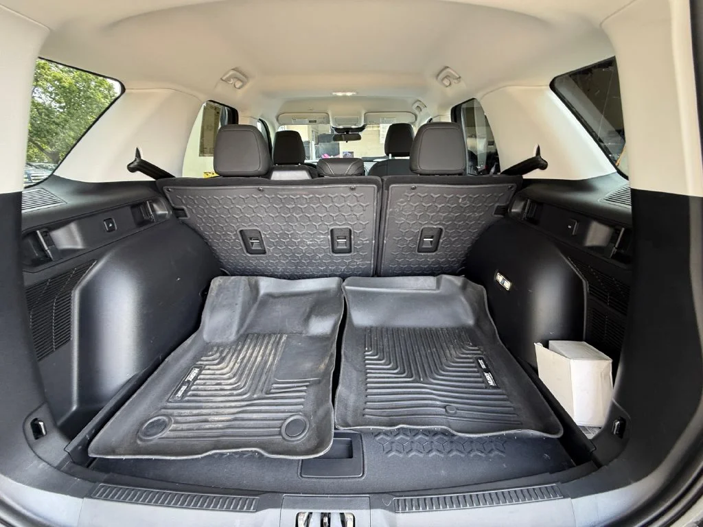 Used 2024 White Ford Big Bend image 19