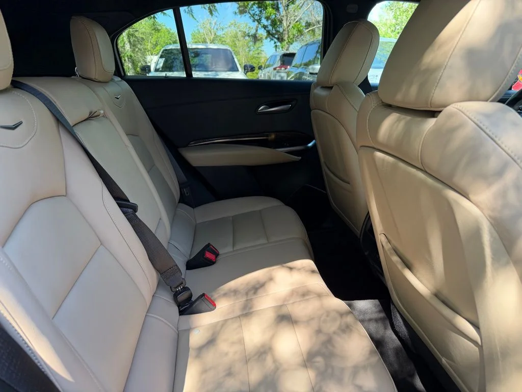 2025 Cadillac XT4 Premium Luxury - Photo 8