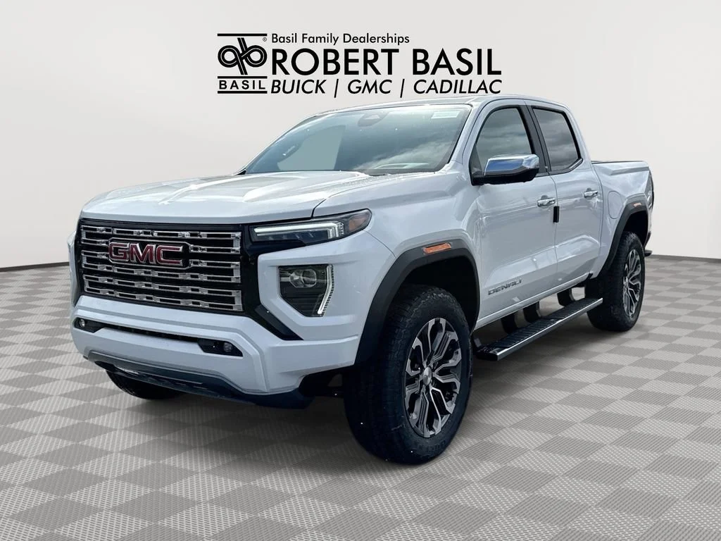 2026 GMC Canyon 4WD Denali Crew Cab Short Box's photo