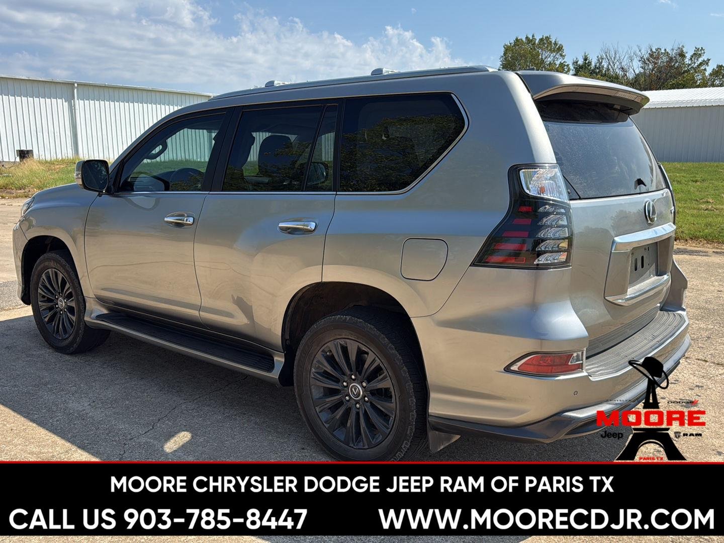 Used 2023 Atomic Silver Lexus GX 460 Luxury image 4