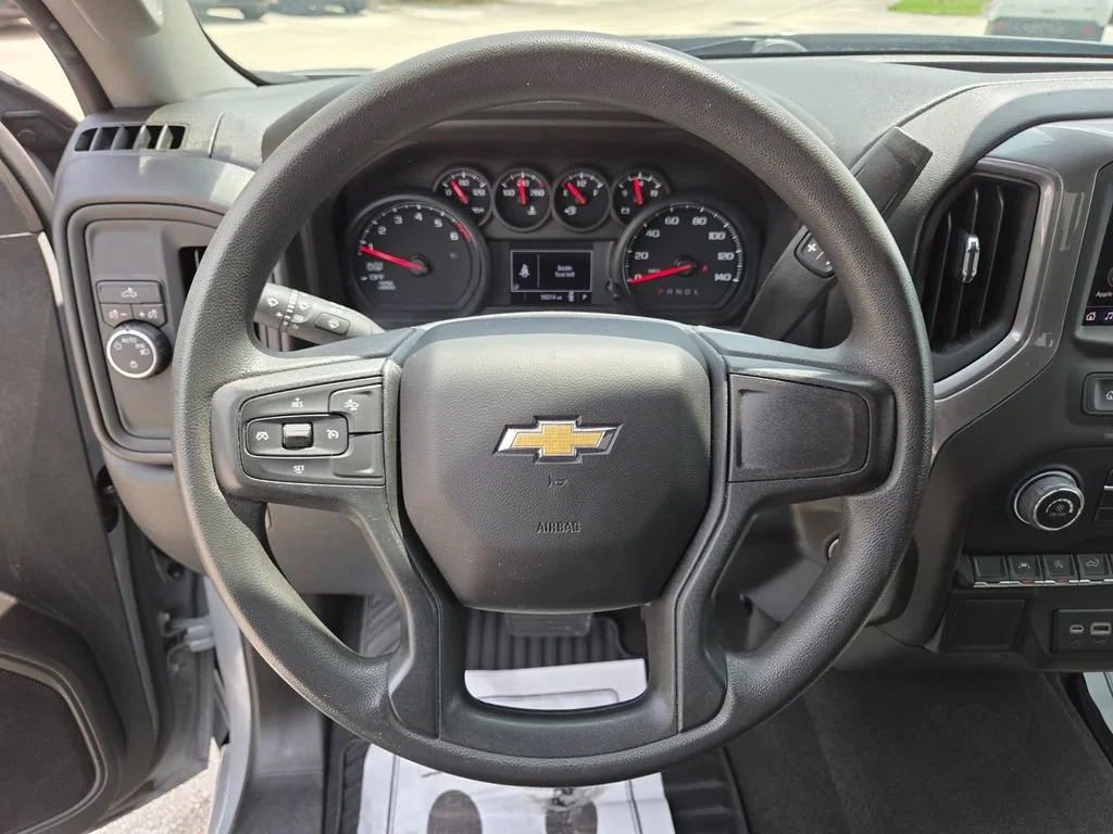Used 2024 Slate Gray Metallic Chevrolet Custom image 31
