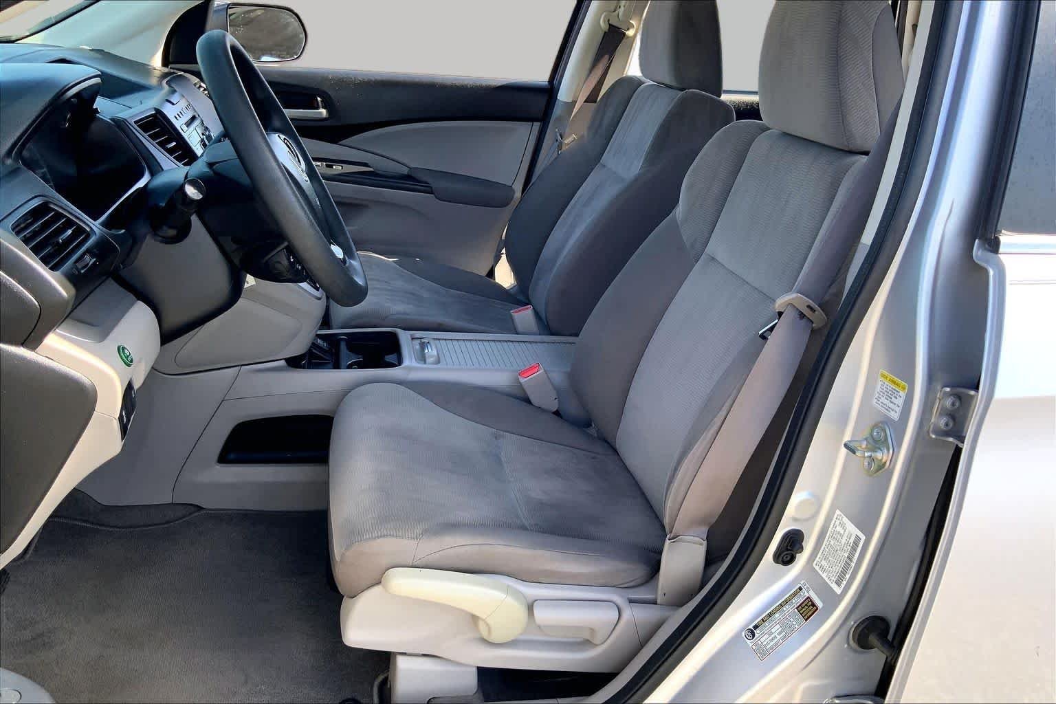 Used 2014 Alabaster Silver Metallic Honda LX image 8