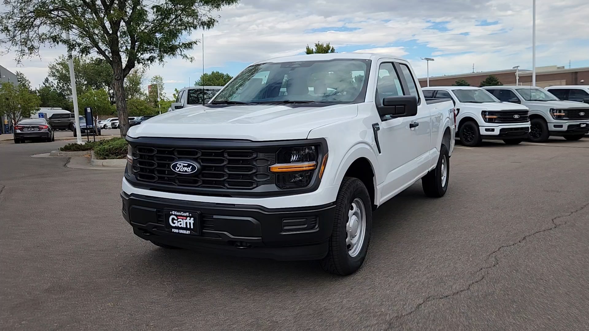 New 2026 Oxford White Ford XL image 4