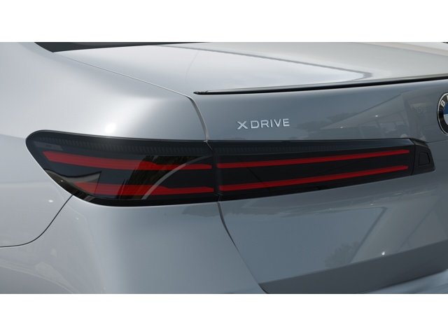 New 2027 Brooklyn Grey Metallic BMW  image 8