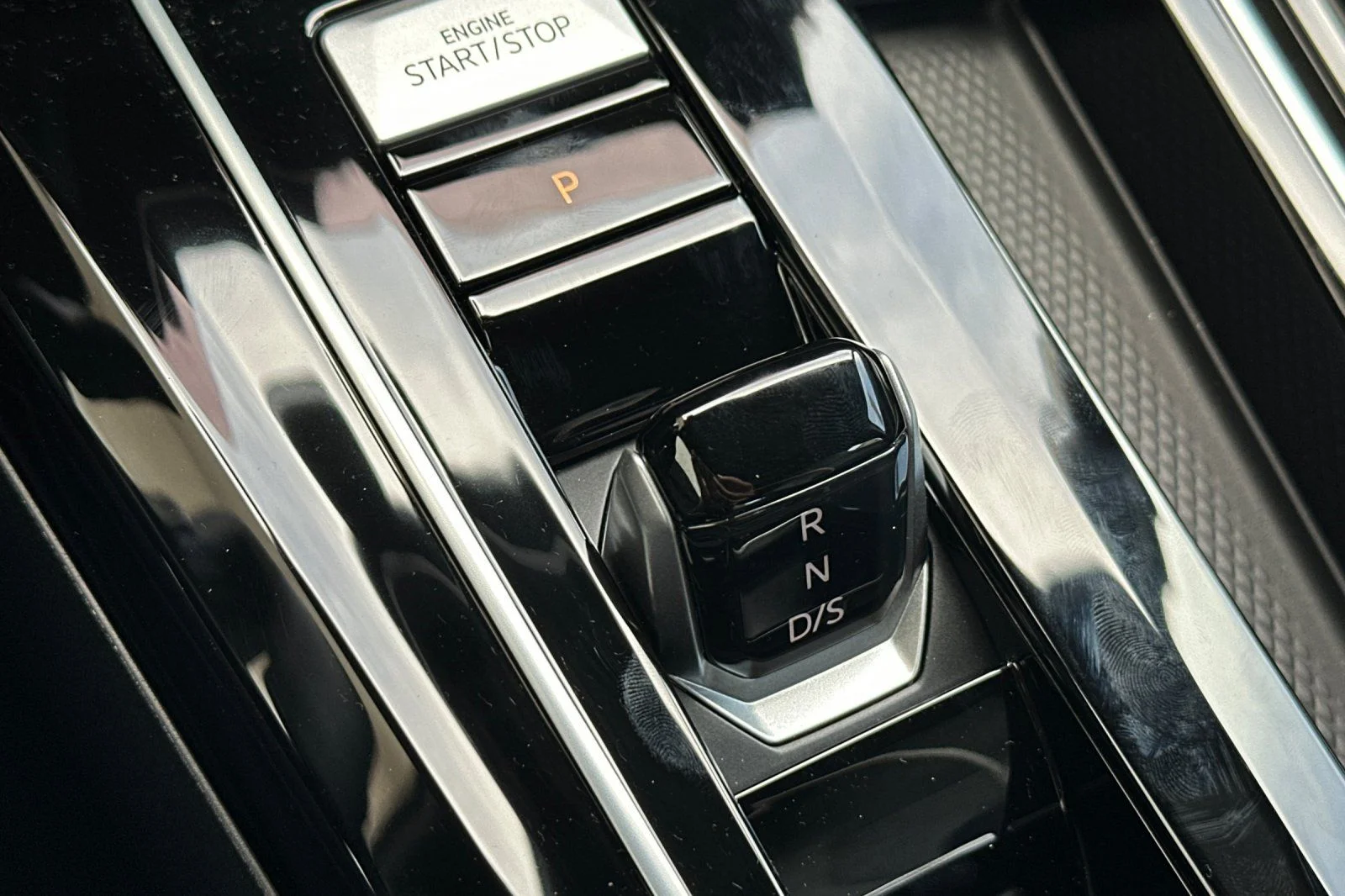 New 2026 Gray Volkswagen 2.0T image 20
