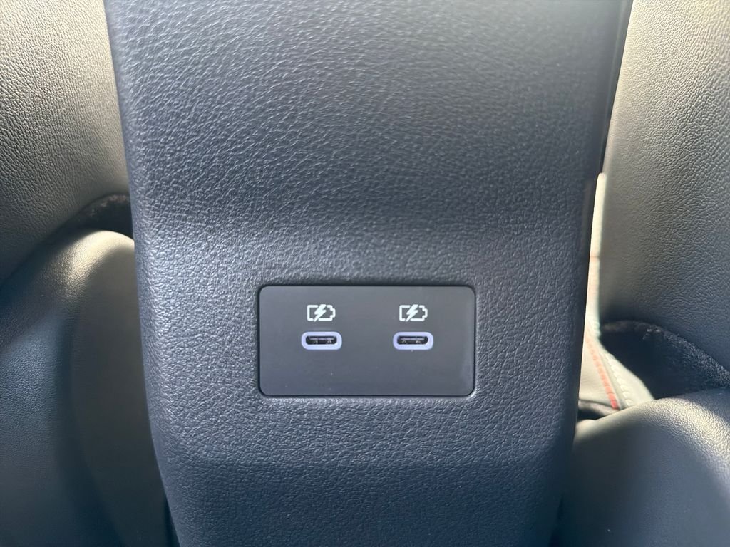 New 2026 Nissan Kicks SR 4D Sport Utility