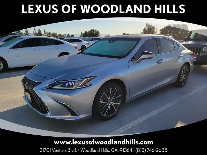 2025 Lexus ES 350 350's photo