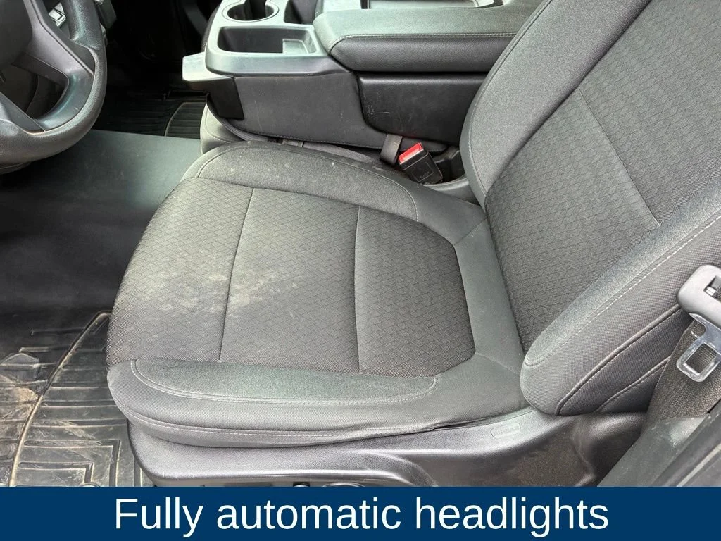 Used 2022 Summit White Chevrolet Custom image 22