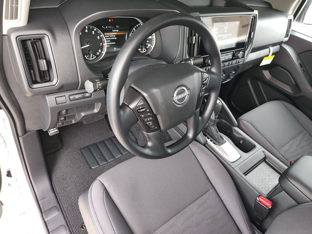 New 2026 White Nissan S King Cab image 7