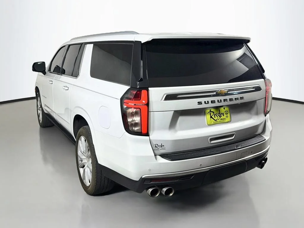 Used 2021 Summit White Chevrolet High Country image 8