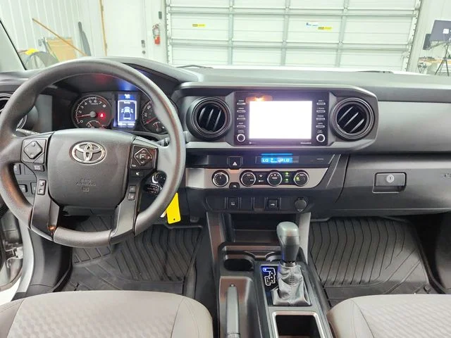 Used 2022 Silver Toyota SR image 22