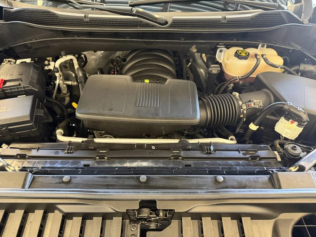 Used 2024 Black Chevrolet ZR2 image 13