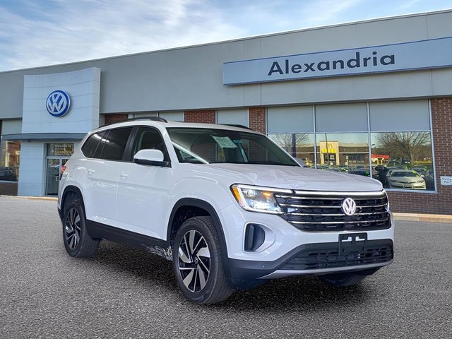 2026 Volkswagen Atlas SE w/Technology