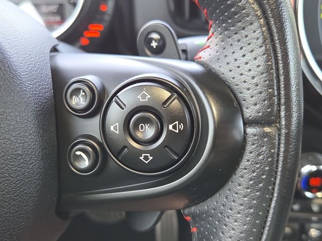 Used 2017 Black MINI Base image 16