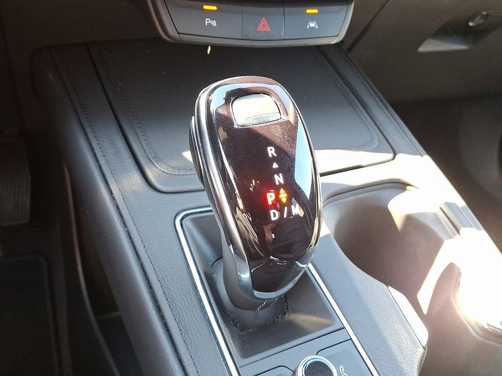 2025 Cadillac XT4 Premium Luxury - Photo 15