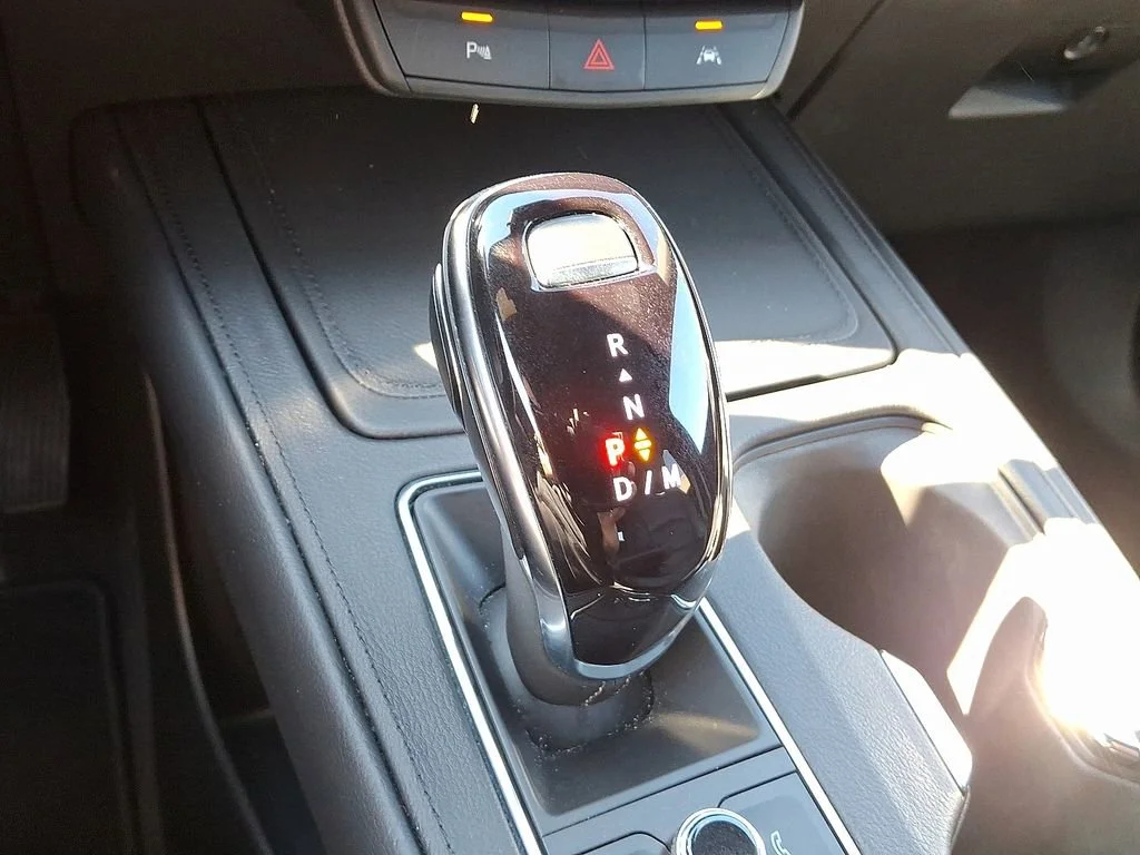 2025 Cadillac XT4 Premium Luxury - Photo 15