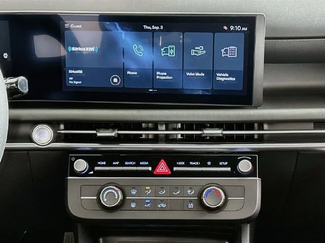 New 2027 Black Hyundai SE image 16