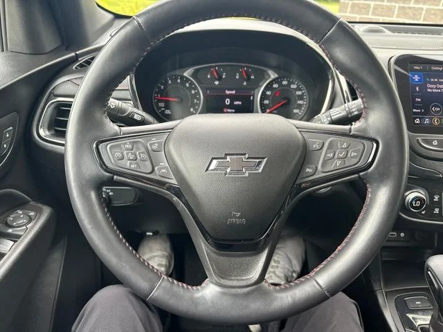 Used 2022 Cherry Red Tintcoat Chevrolet RS image 17