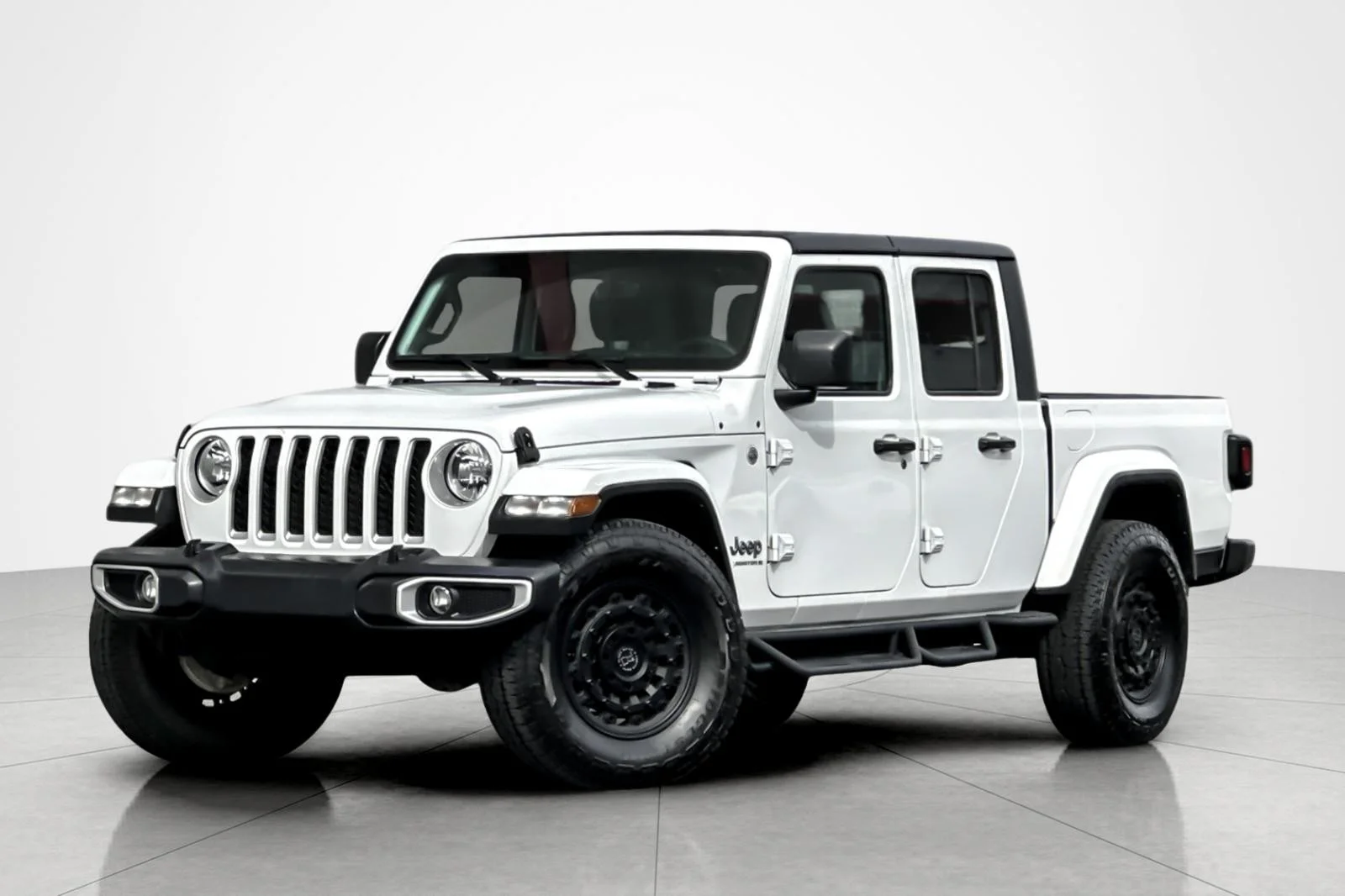 2023 Jeep Gladiator Overland's photo