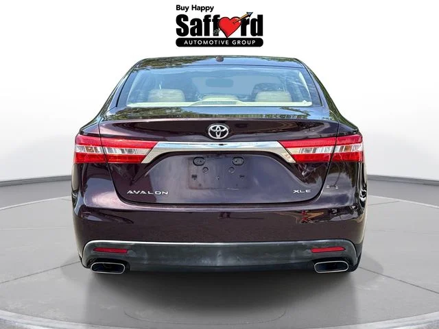 Used 2015 Red Toyota XLE Touring image 7